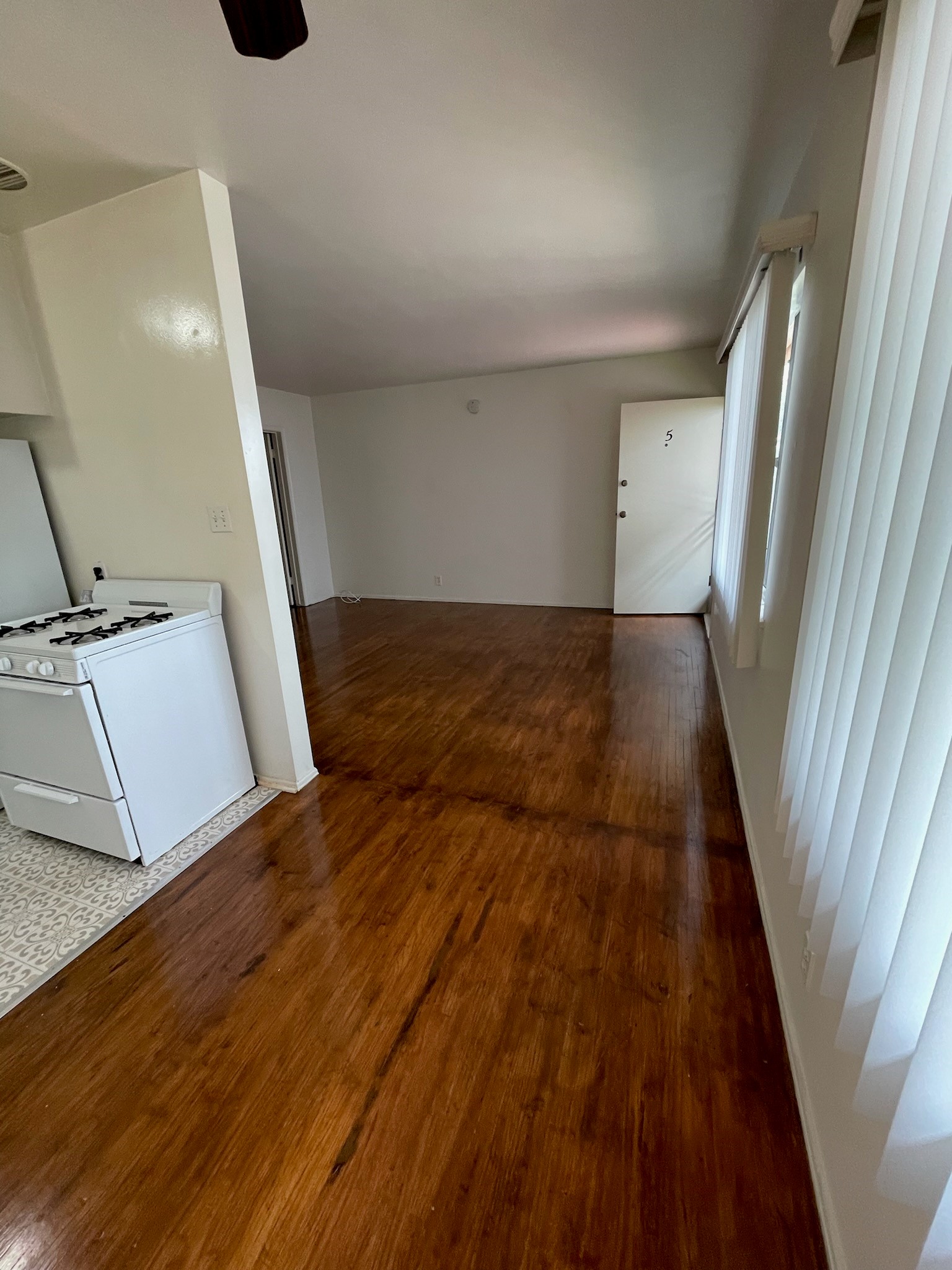 3645 E. Ocean Blvd Long Beach