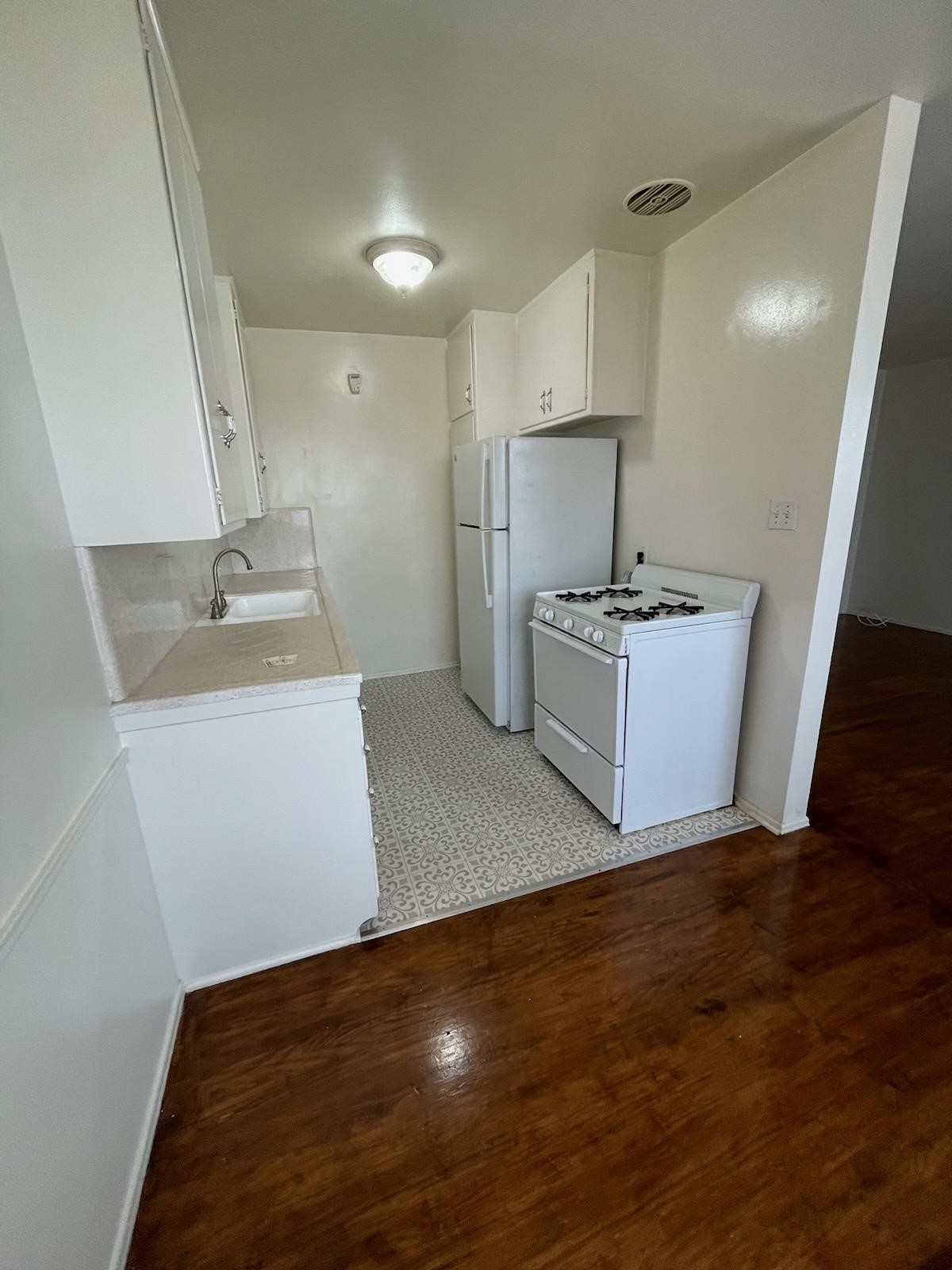 3645 E. Ocean Blvd Long Beach